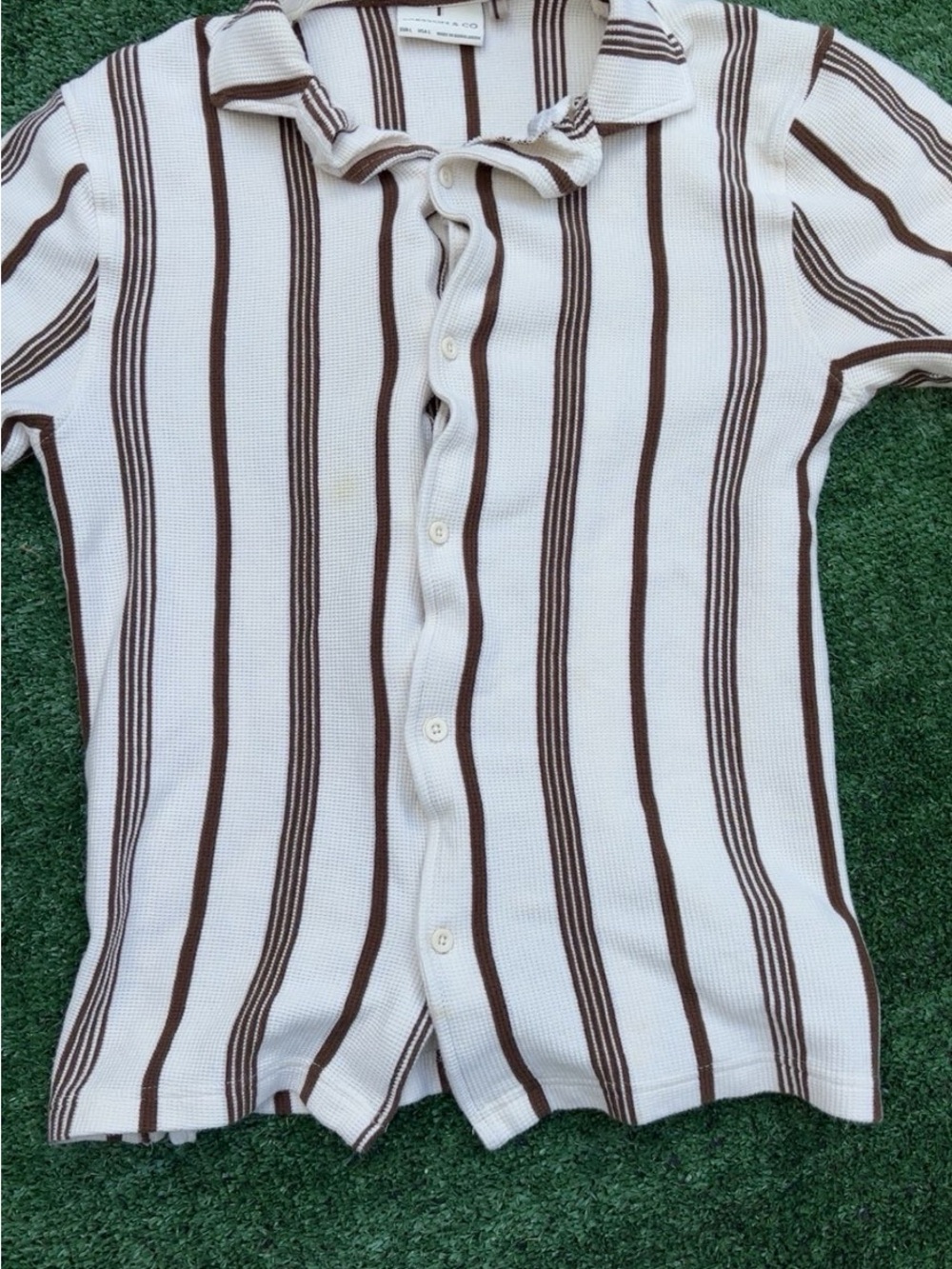 Larson and Co. Men's Button-Up Short Sleeve Knit Shirt - White & Brown Stripes